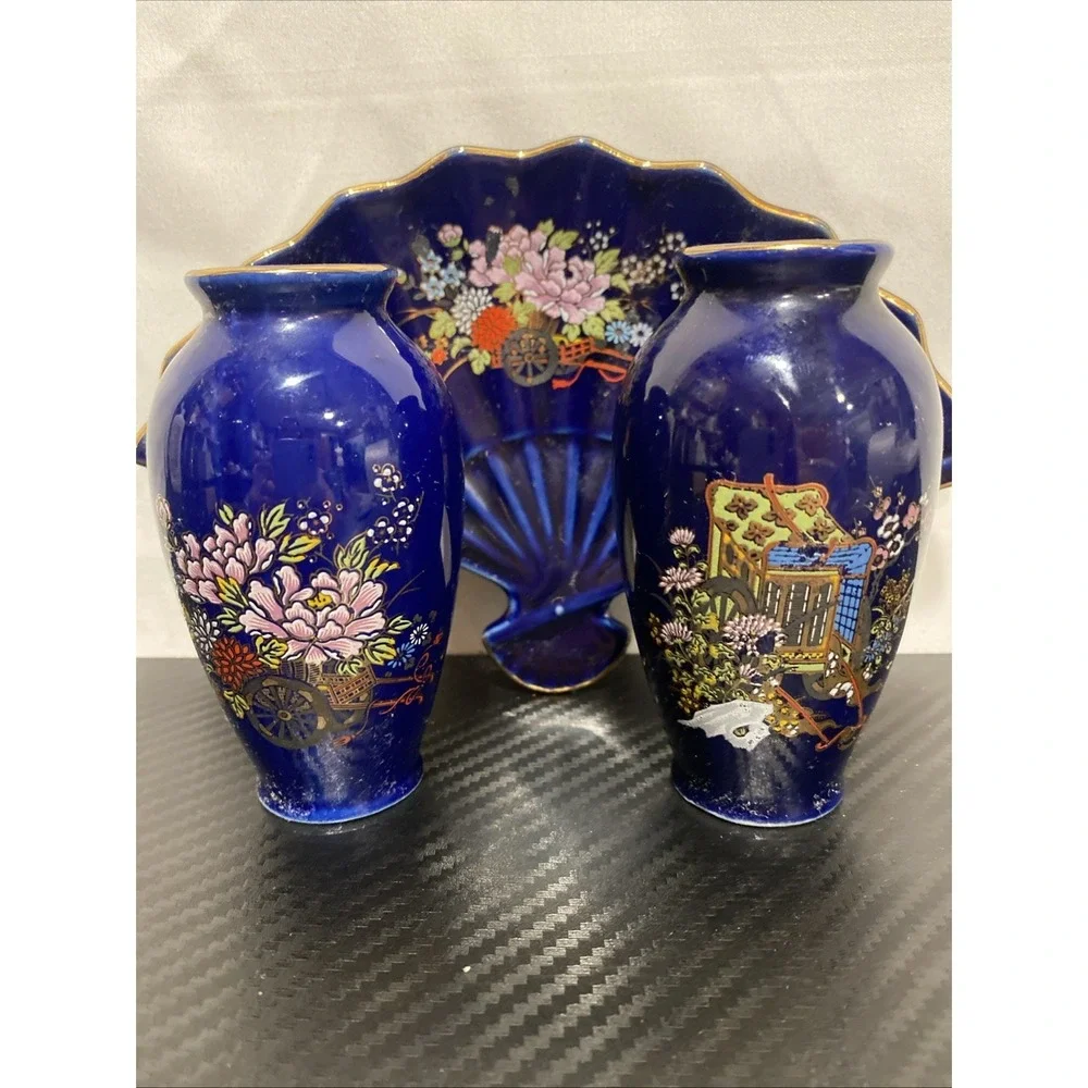 Vtg Pair of Cobalt Blue Hand Painted Artmark Japan Small Vases 4